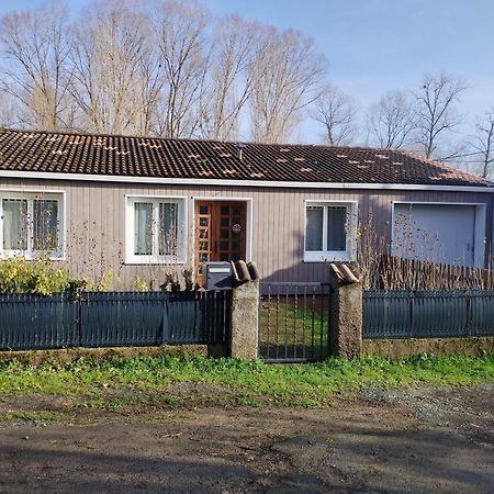 Gite Le Vieux Moulin Sansais Экстерьер фото